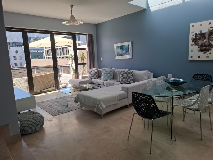 To Let 2 Bedroom Property for Rent in Green Point Western Cape